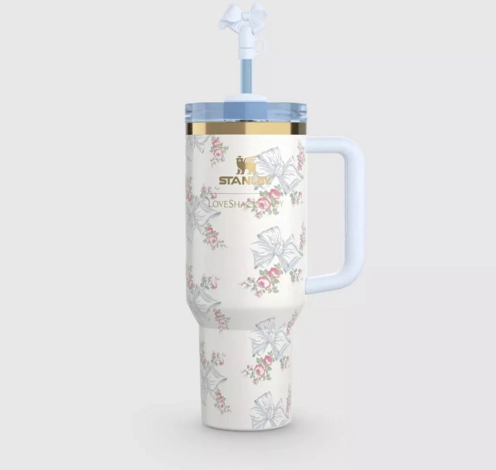 Stanley x LoveShackFancy Holiday Quencher Tumbler 40oz Rosa Beaux Blue